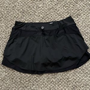 Athleta double layer skirt in Black medium